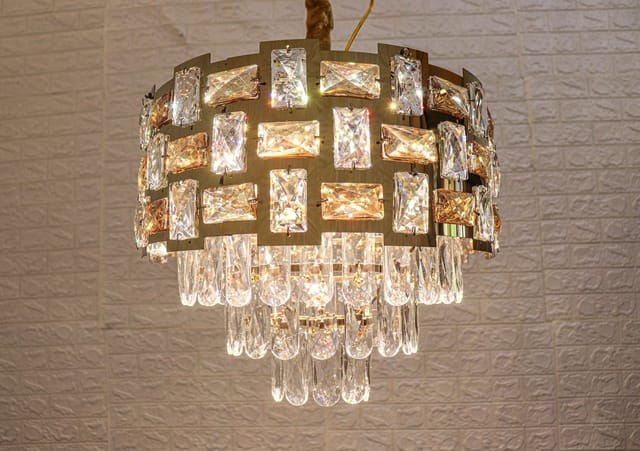 Swanart Dazzling Cascade: 3-Tier Crystal Pendant Light for Stunning Illumination 6315-400