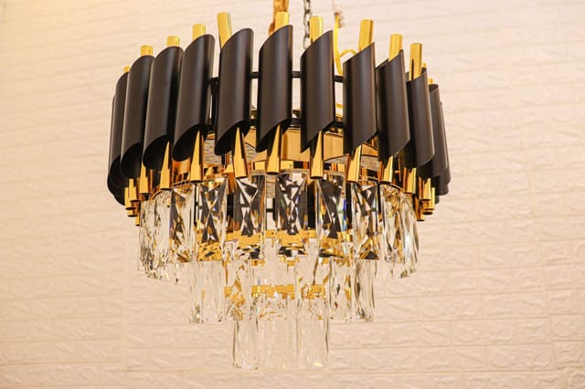 Swanart The Black Mamba Extravagance LED Chandelier