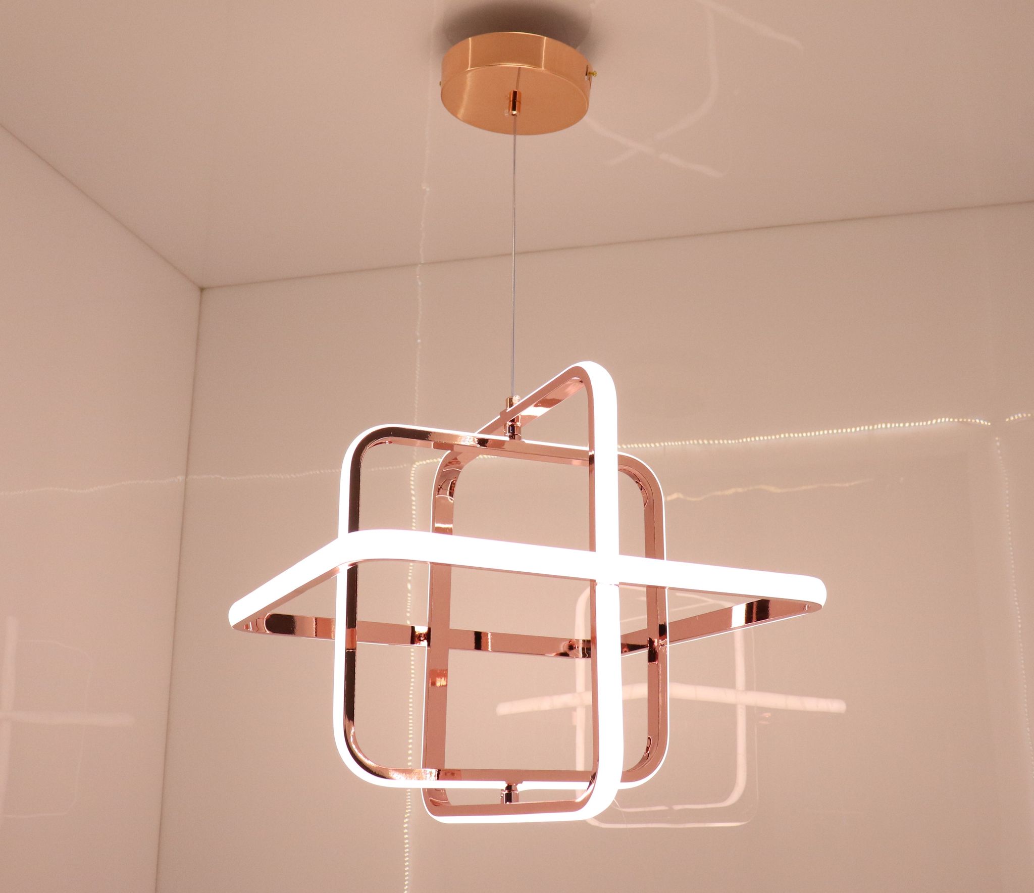 Swanart Modern Pendant Light - Elegant & Contemporary Lighting