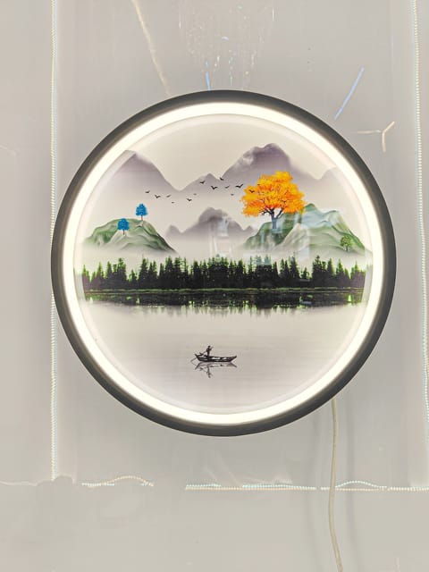 Swanart 29 cm 3-Color Change LED Wall Light with Mountain and Lake Scene